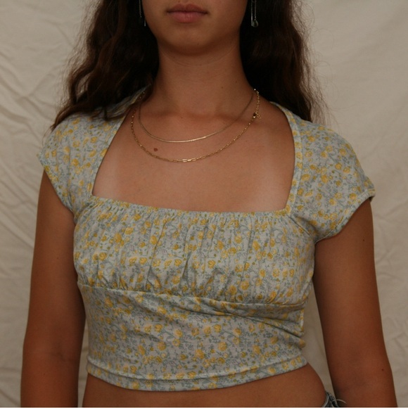 Super Cute Summer Blue and Yellow Floral Print Crop Top - Picture 2 of 2
